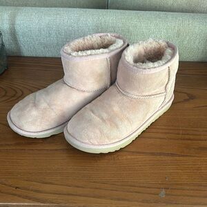 Pink Ugg Boot Size 7 Women’s